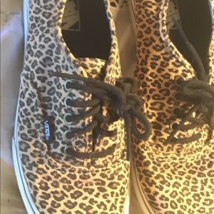 Vans leopard print sneakers women’s size 8